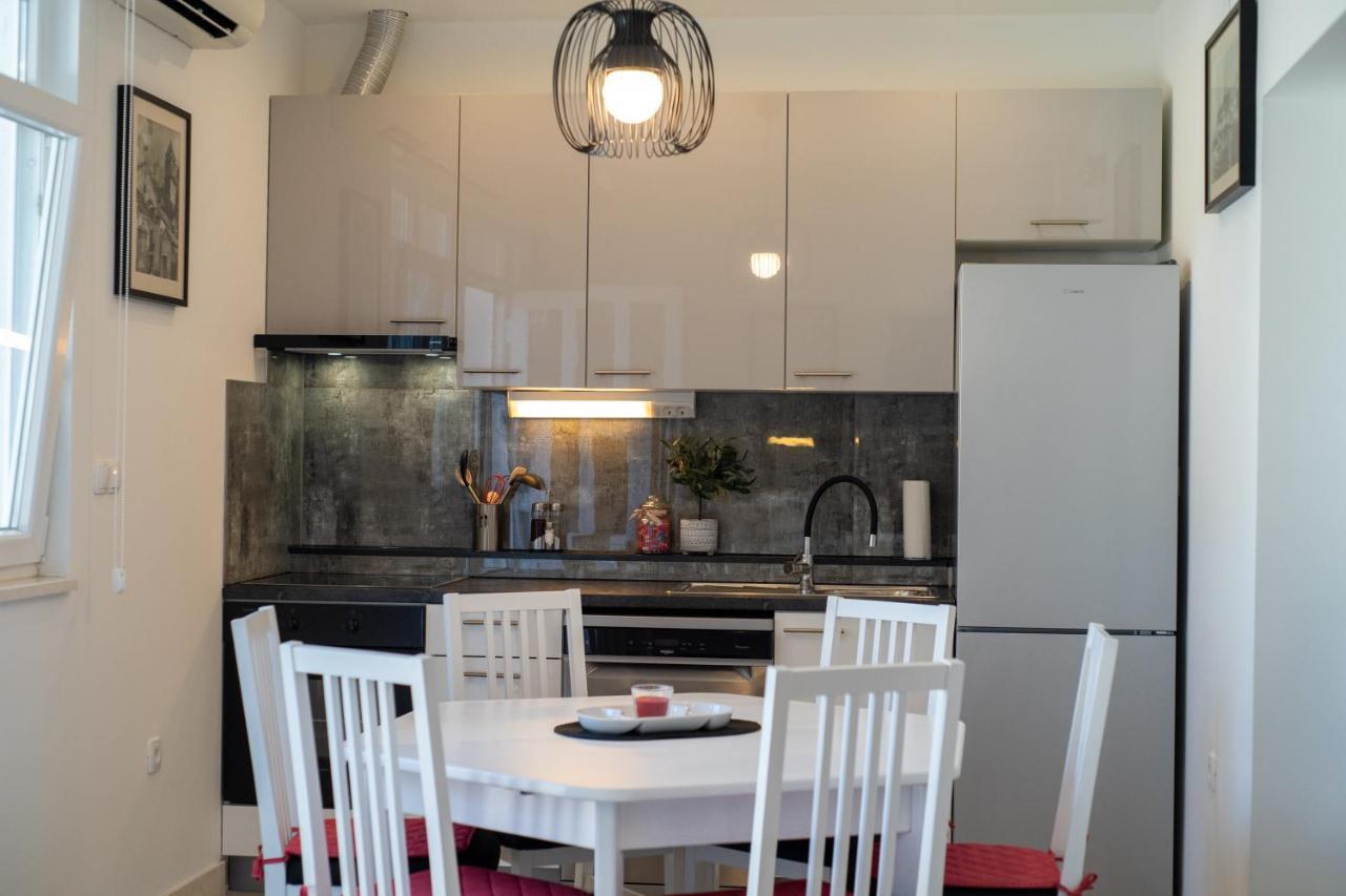 Apartman Dupin Dugi Rat Bagian luar foto