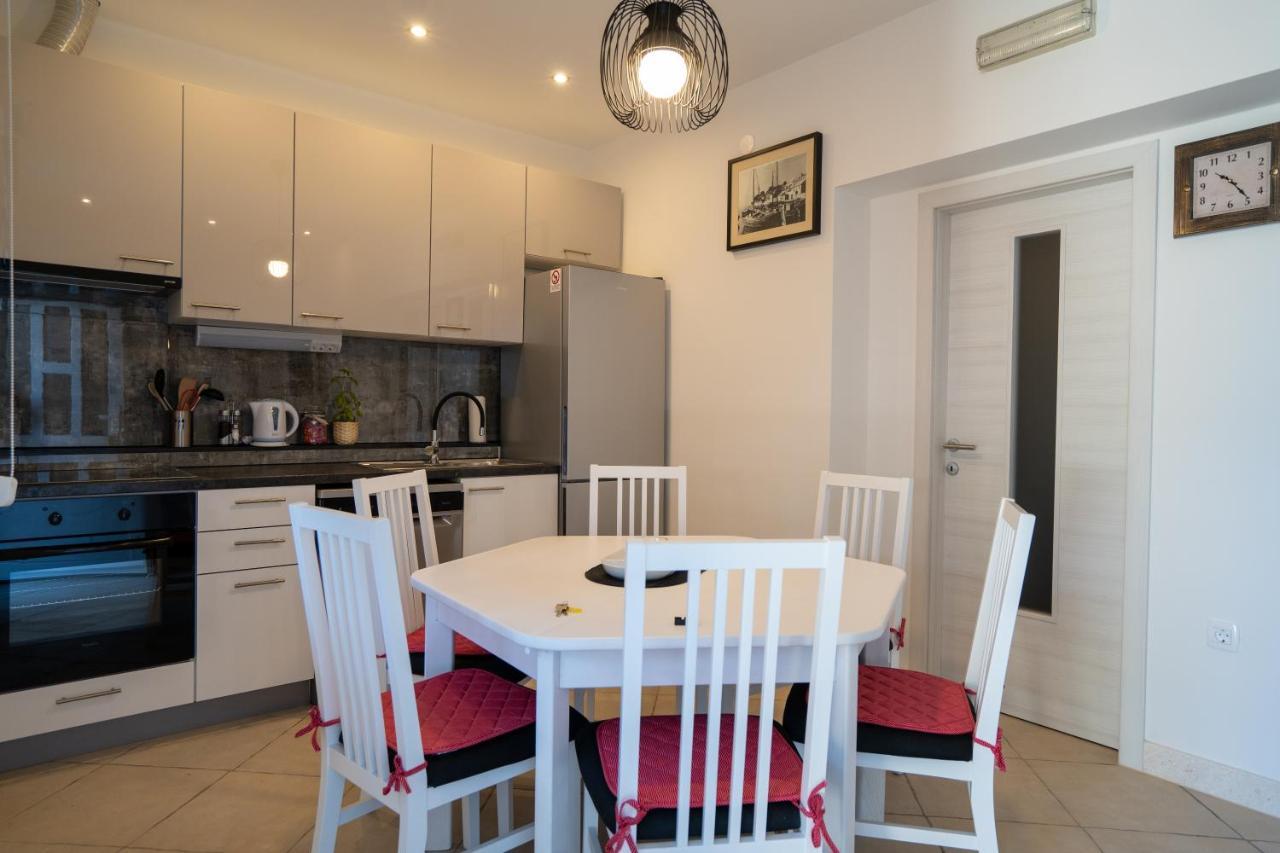 Apartman Dupin Dugi Rat Bagian luar foto